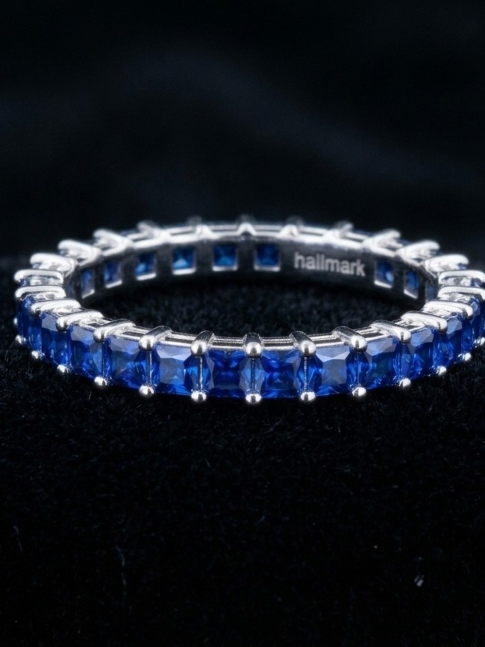 **Come and Get It ** 0.5 Carat Sapphire Blue Gemstone Moissanite Ring * Size:8